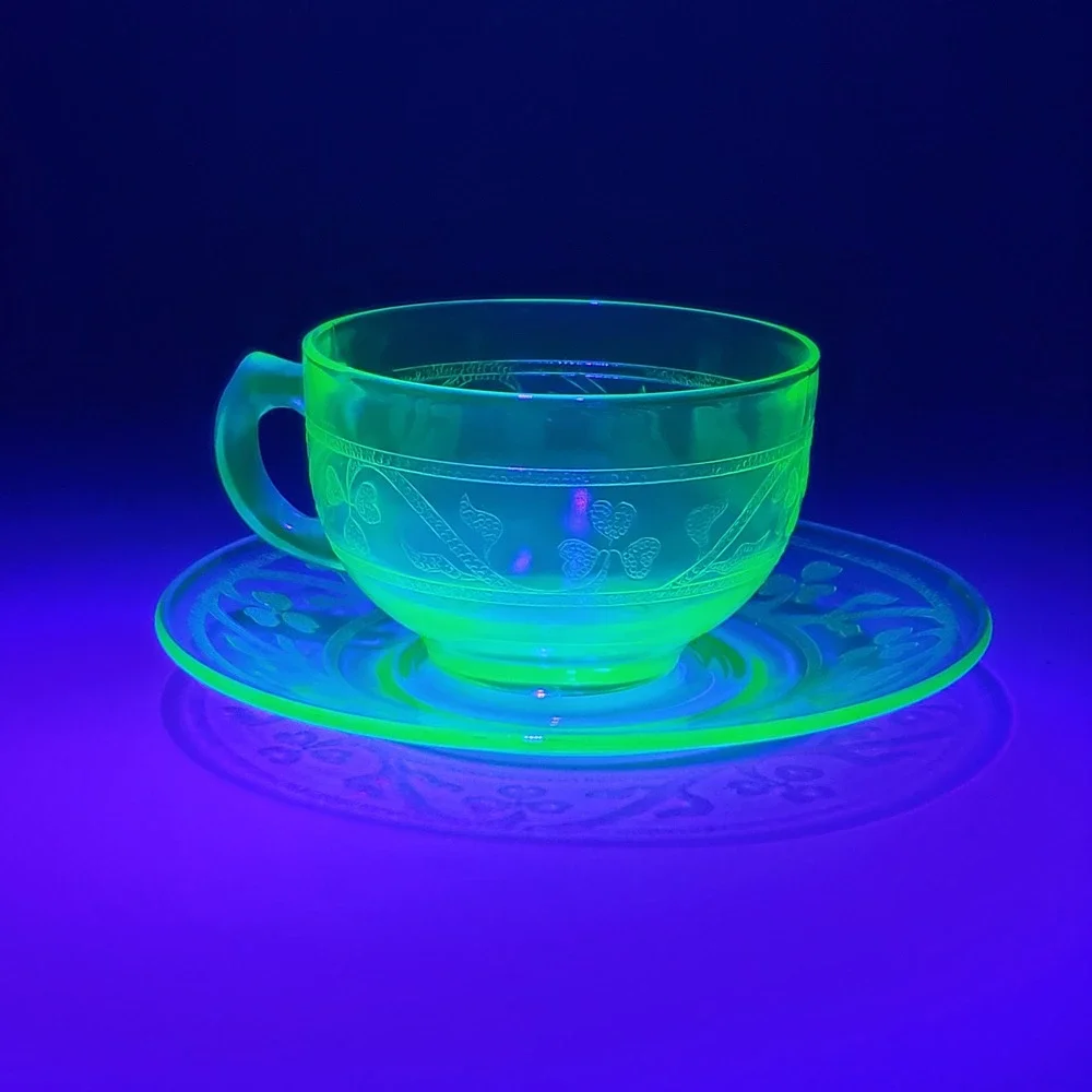 Hazel-Atlas Cloverleaf Green Uranium Depression Glass Tea Cup and Saucer Set